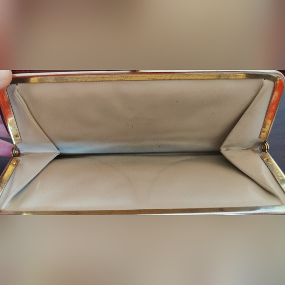 Renwick Granada Hide Wallet - Picture 3 of 6